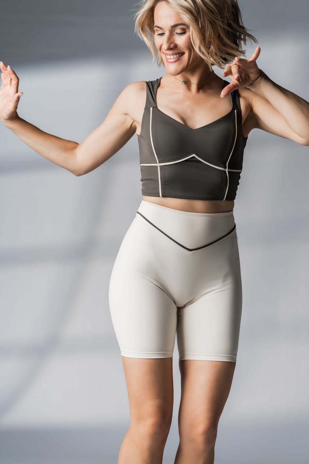 Flow Top Olive - Slika 9